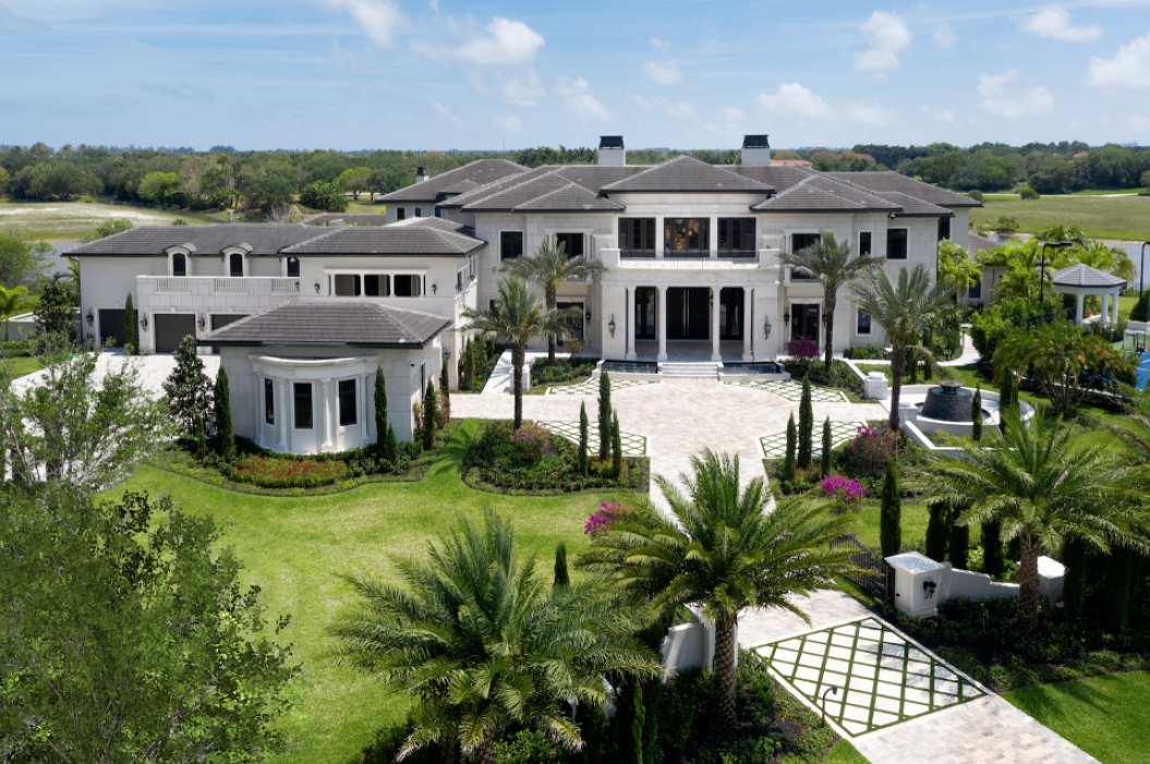 Outrageous Florida Mansion Has 250,000-Gallon Saltwater Pool Inspired By The Wynn Las Vegas