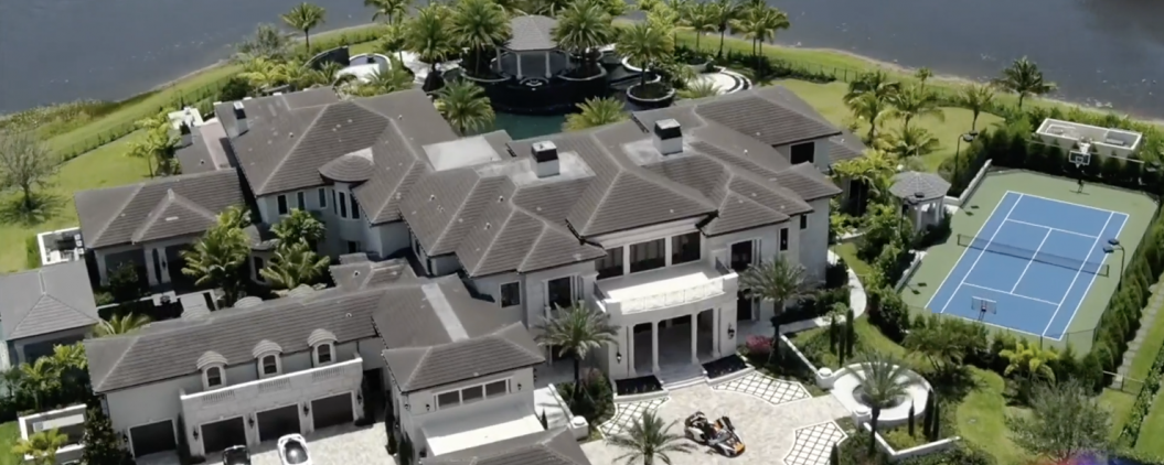 These 3 multimillion dollar megahomes hit the market in the middle of the pandemic—here’s why