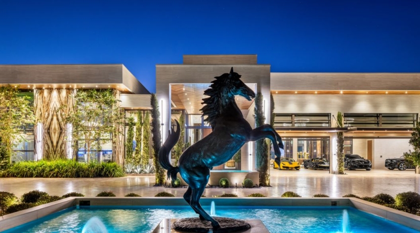 A Ferrari-Inspired Ultra-luxury Estate Sets a Record in Delray Beach