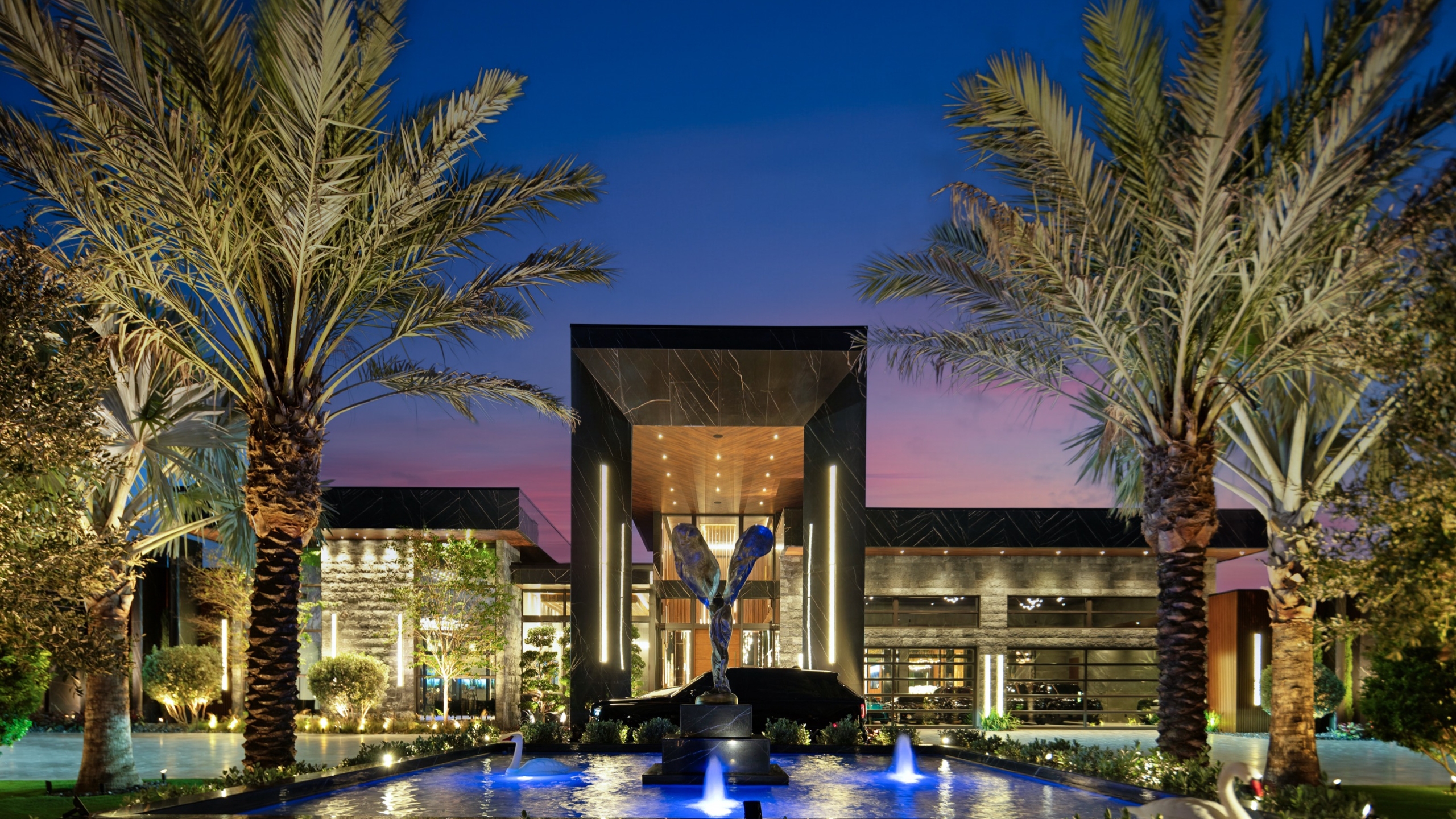 FEATURED LISTINGS